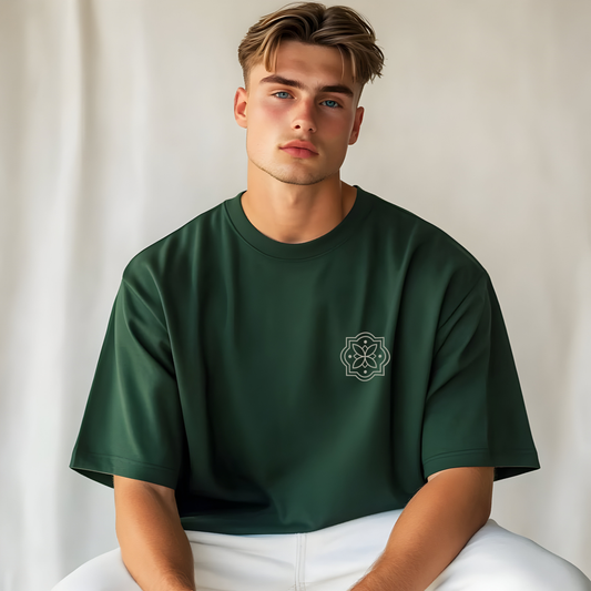Signature Tee - small logo - Forest Green