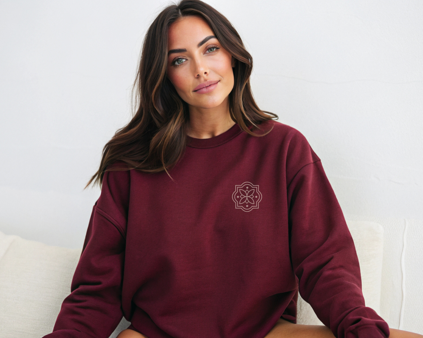 Signature Jumper - small logo - Maroon